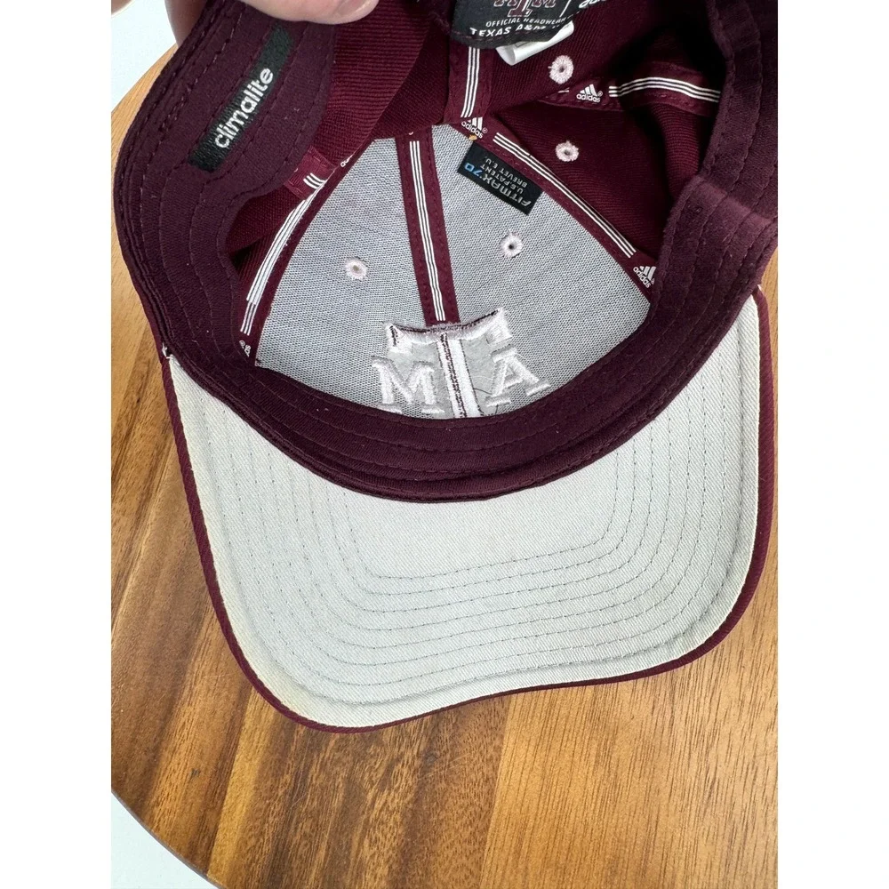 Texas A&M Aggies‎ Adidas Hat Cap Medium Climalite Maroon Embroidered Baseball